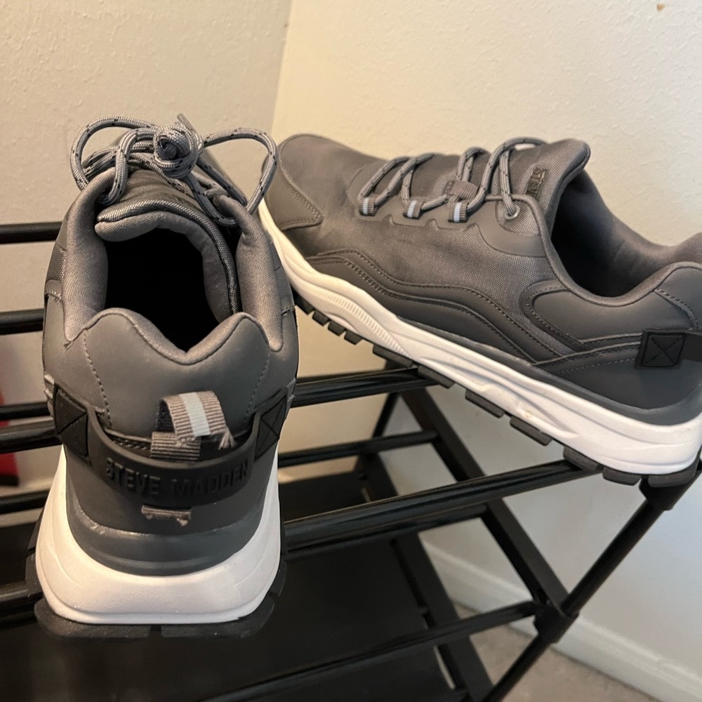 Steve Madden Men's Gray Sneakers